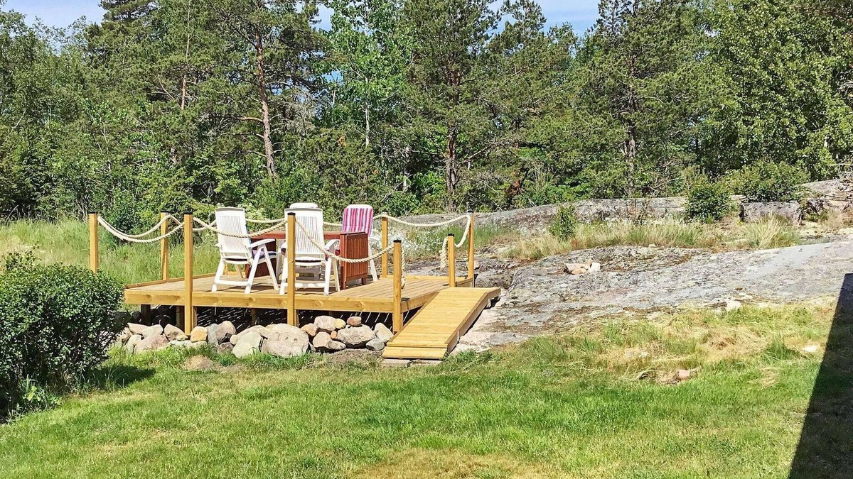 Lur House | 7 person holiday home in LUR