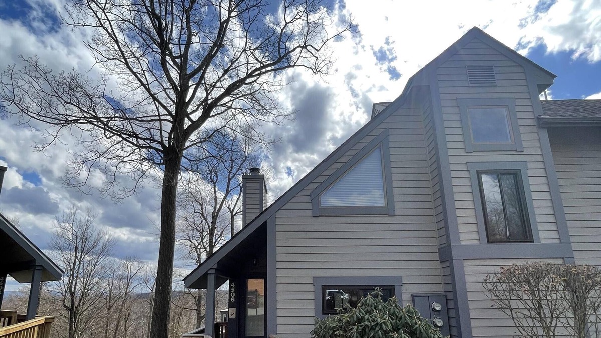 Seven Springs Condo | 7-Springs Condo with best view in Swiss Mountain. Free Shuttle.