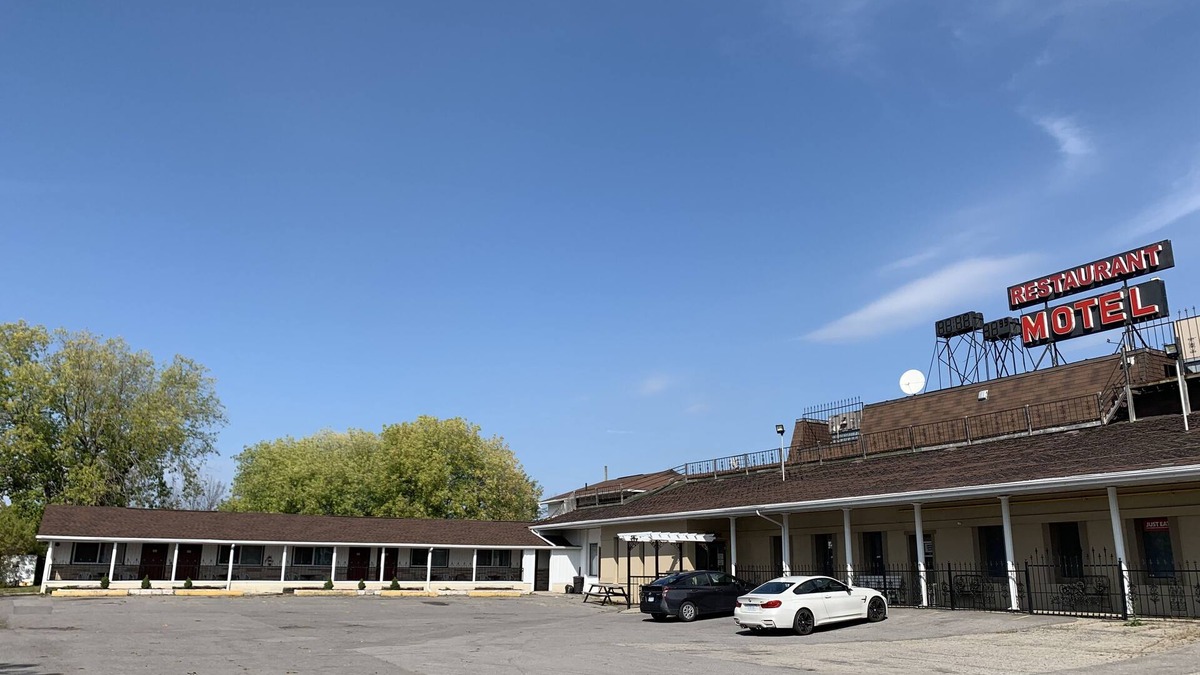 Carleton Place Hotel | 7 West Motel