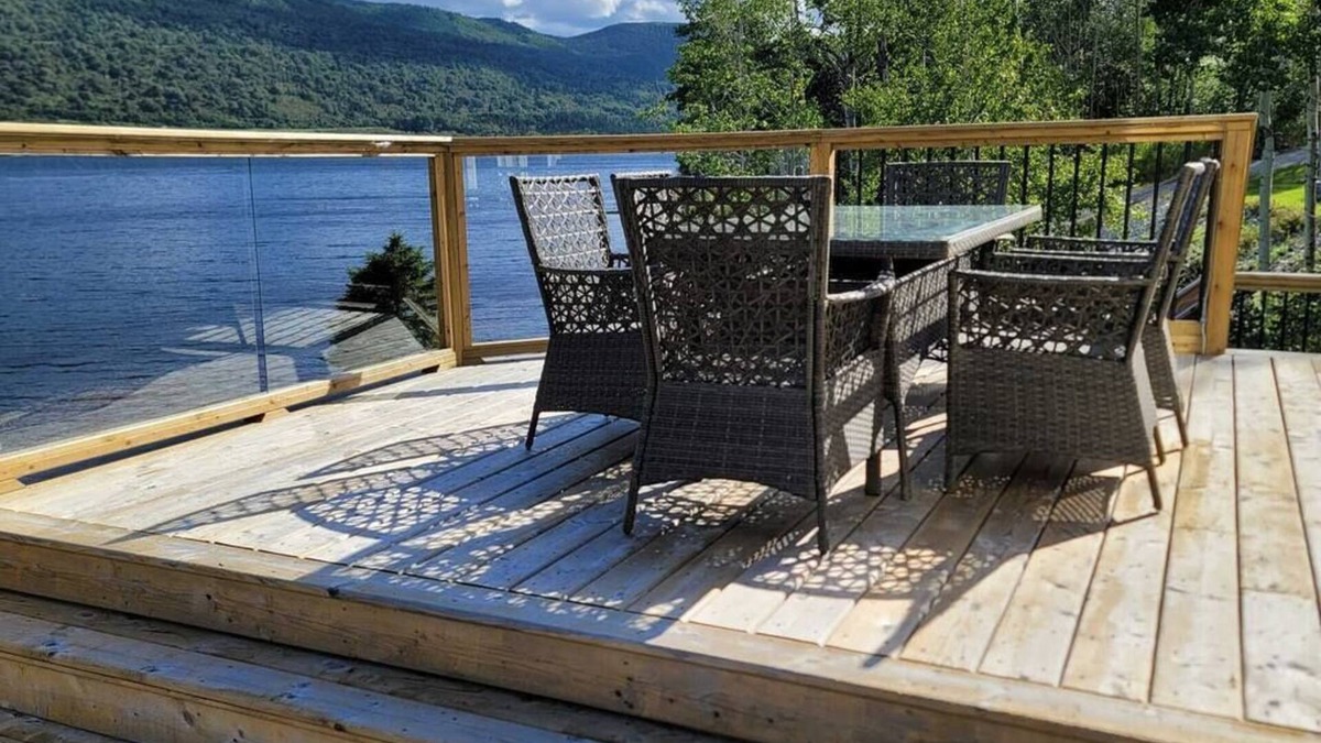 Humber Valley Ski Chalet | 70 Lakeside - Humber Valley Resort