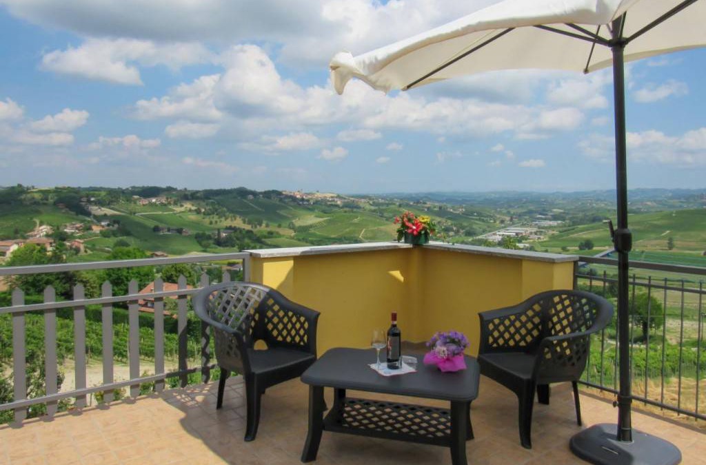 Agliano Terme Apartment | 70 m² Apartment ∙ 1 bedroom ∙ 3 guests