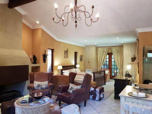 Fontainebleau Apartment | 70 m² Apartment ∙ 3 guests