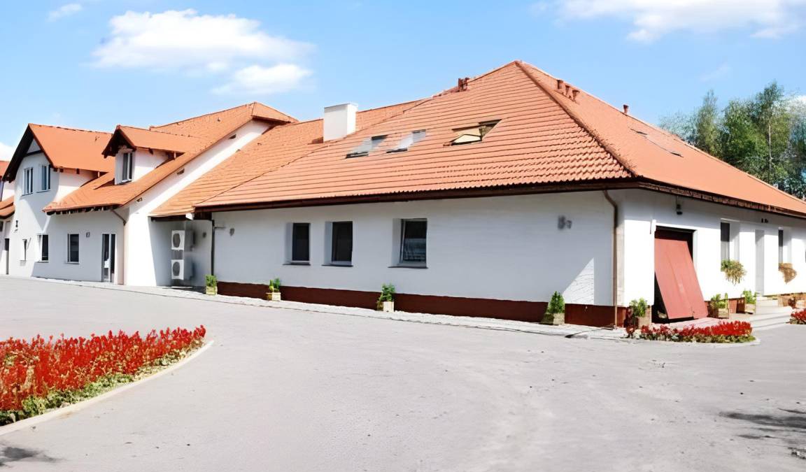 Miedzichowo House | 70 m² Farmhouse ∙ 2 bedrooms ∙ 10 guests