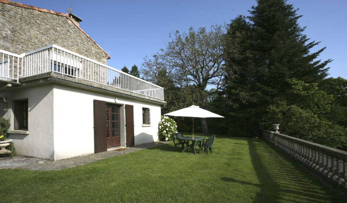 Mazamet House | 70 m² Gîte ∙ 2 bedrooms ∙ 6 guests