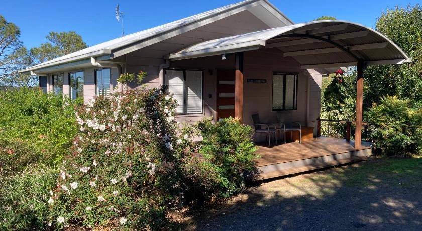 Wootha House | 70 m² House ∙ 2 bedrooms ∙ 4 guests