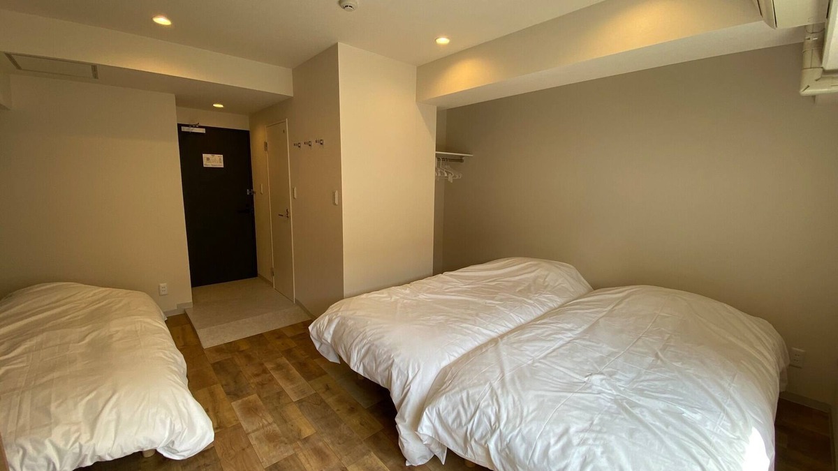 Minamiaoyama House | 702 HOTEL Omotesando Stories / Minato-ku Tokyo