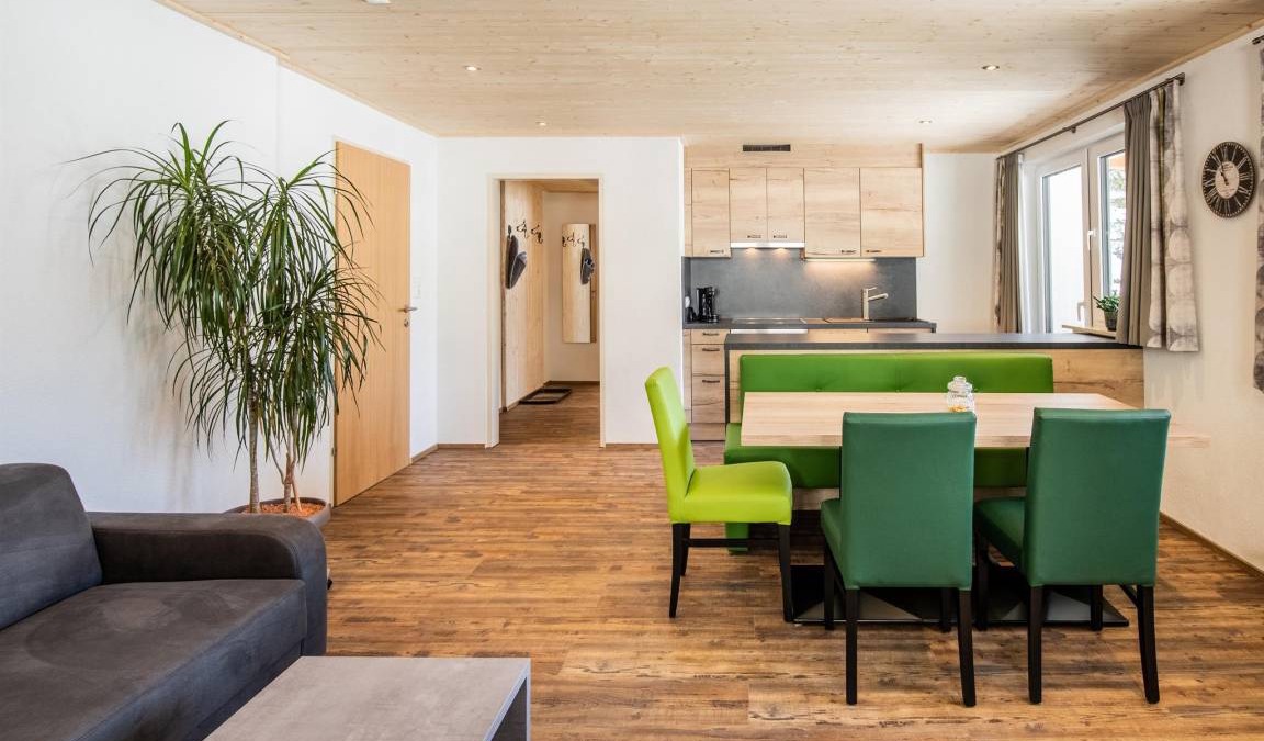 Elbigenalp Apartment | 72 m² Apartment ∙ 2 bedrooms ∙ 5 guests