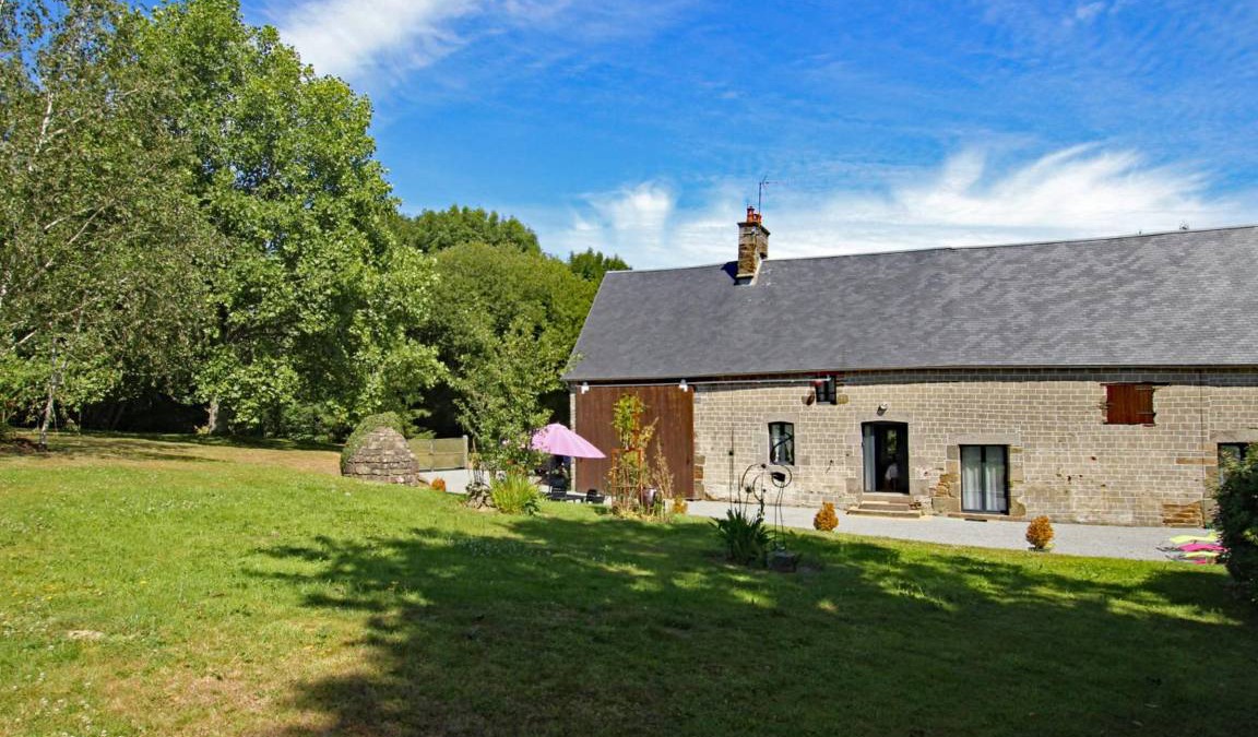 Montaigu-les-Bois Cottage | 72 m² Cabin ∙ 2 bedrooms ∙ 5 guests