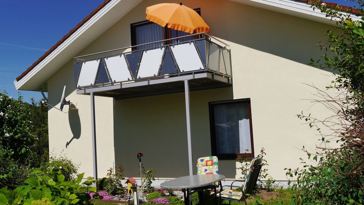 Rosshaupten Apartment | 72 sqm FEWO f. 2-5 Pers. King Card Partner, spa, ski lift/trail at home