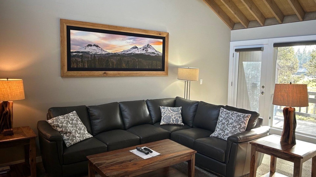 Sunriver Condo | 73 Meadow House | 2 BR/2 BA, Sleeps 4