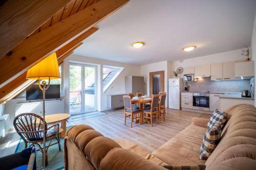 Lipno nad Vltavou Apartment | 74 m² Apartment ∙ 2 bedrooms ∙ 7 guests
