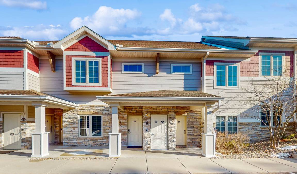 Lake Delton Condo | 74 m² Condo ∙ 1 bedroom ∙ 4 guests