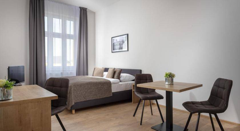 Mlada Boleslav Hotel | 74 m² Hotel ∙ 2 bedrooms ∙ 6 guests