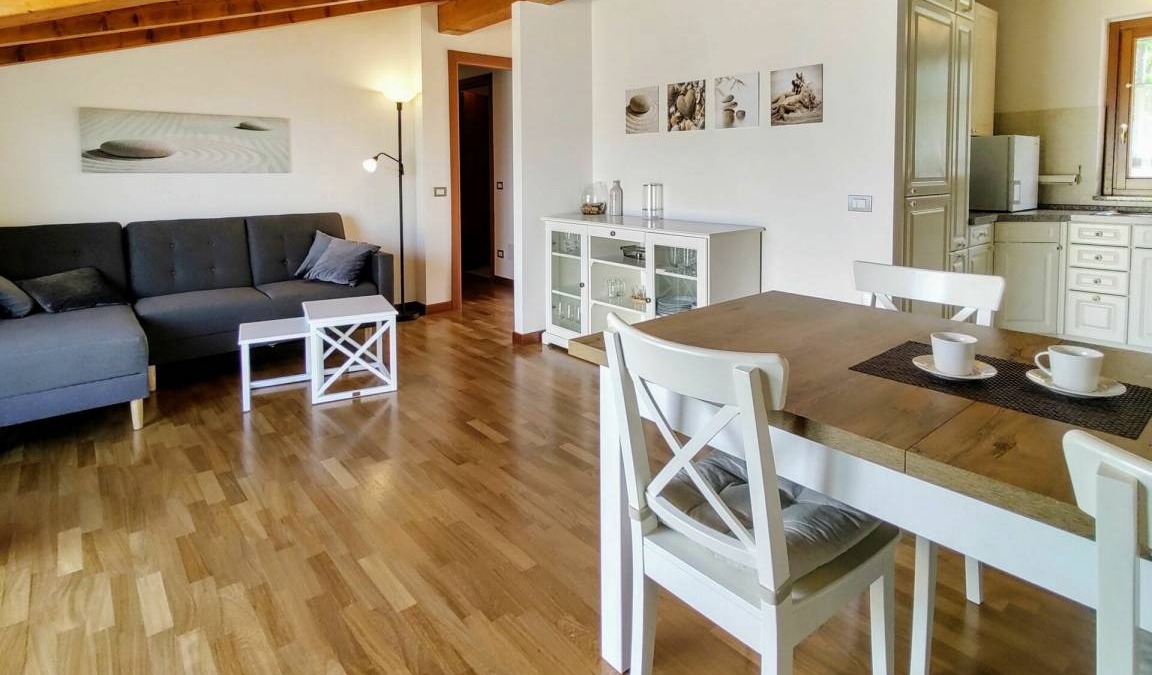 Porto Valtravaglia Apartment | 75 m² Apartment ∙ 2 bedrooms ∙ 4 guests