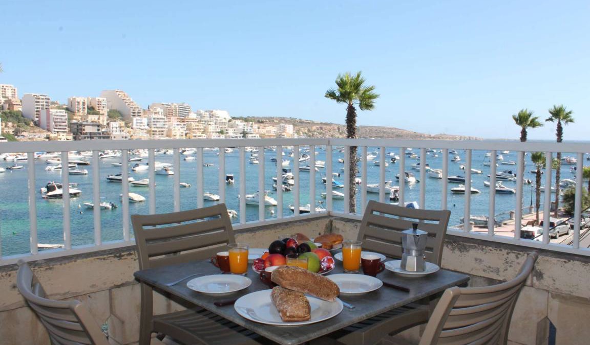 St. Paul's Bay Apartment | 75 m² Apartment ∙ 2 bedrooms ∙ 5 guests
