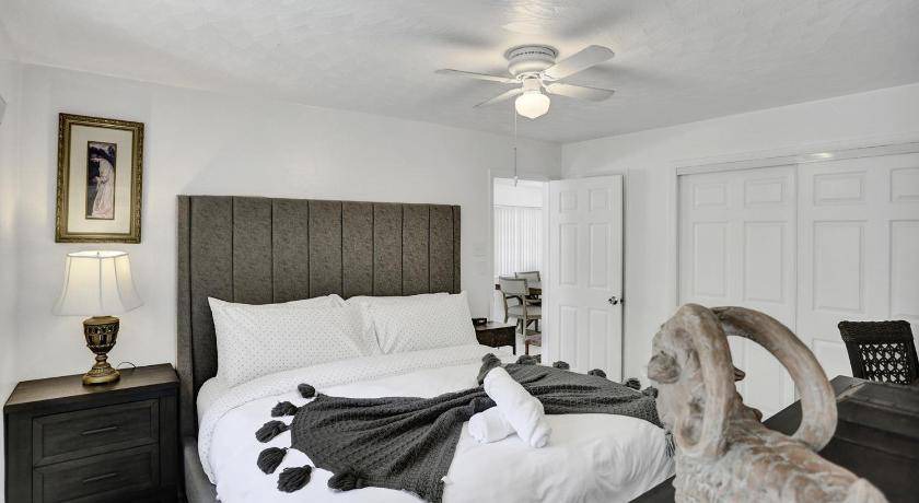 Victoria Park Apartment | 75 m² Apartment ∙ 2 bedrooms ∙ 4 guests