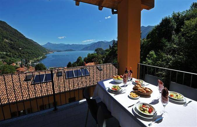 Argegno Apartment | 75 m² Apartment ∙ 3 bedrooms ∙ 8 guests