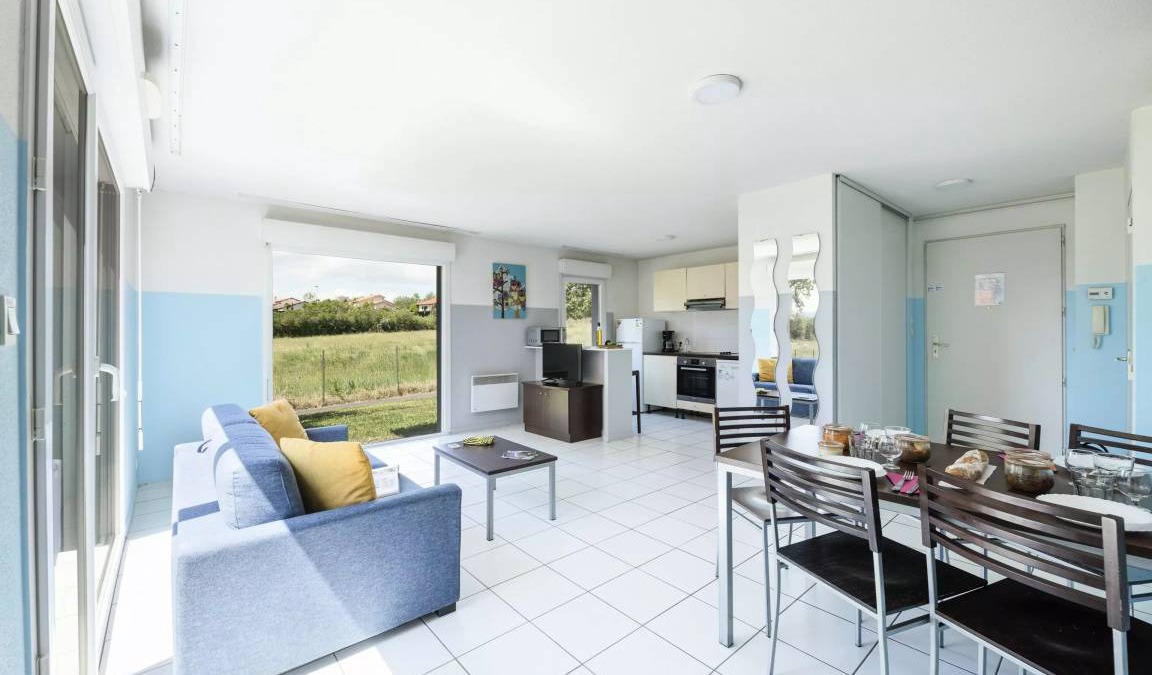 Gerzat Apartment | 75 m² Apartment ∙ 3 bedrooms ∙ 8 guests