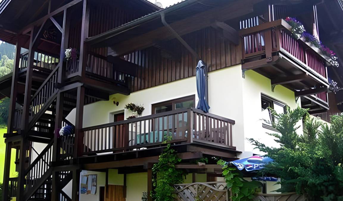 Thumersbach Apartment | 75 m² Apartment ∙ 2 bedrooms ∙ 6 guests