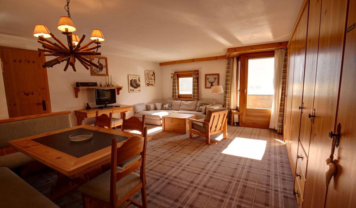 Silvaplana Apartment | 75 m² Apartment ∙ 1 bedroom ∙ 4 guests