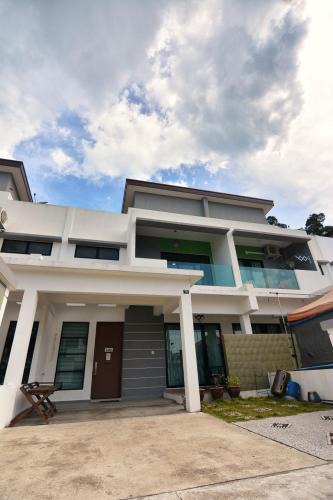 Pangkor Island House | 75 pangkor ocean