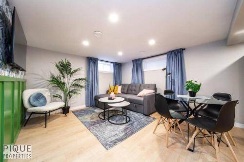 Northeast Edmonton Apartment | 750 m² Apartment ∙ 1 bedroom ∙ 4 guests