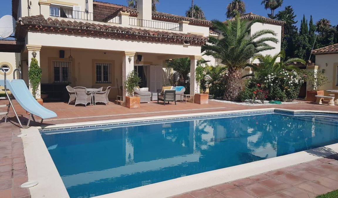 Sotogrande Villa | 755 m² Villa ∙ 6 bedrooms ∙ 12 guests