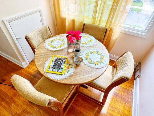 Grosse Pointe Apartment | 76 m² Apartment ∙ 1 bedroom ∙ 4 guests