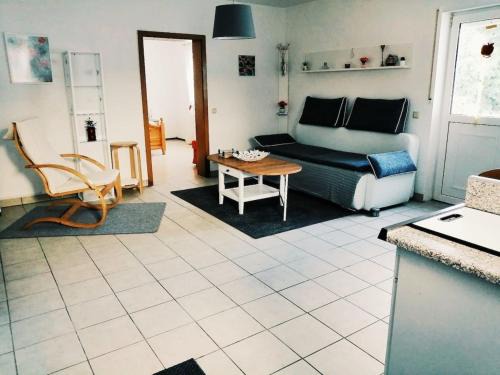Bellnhausen Apartment | 76 qm Whg im EG Haus-Wohlfühloase vor der Haustür