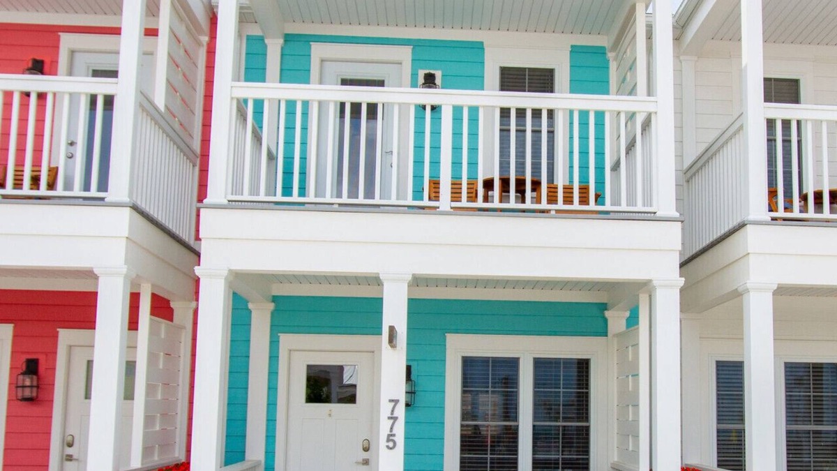 Celina House | 775 TH · Paradise Palms - 2 Bed/2.5 Bath Townhome w/Amazing Views!