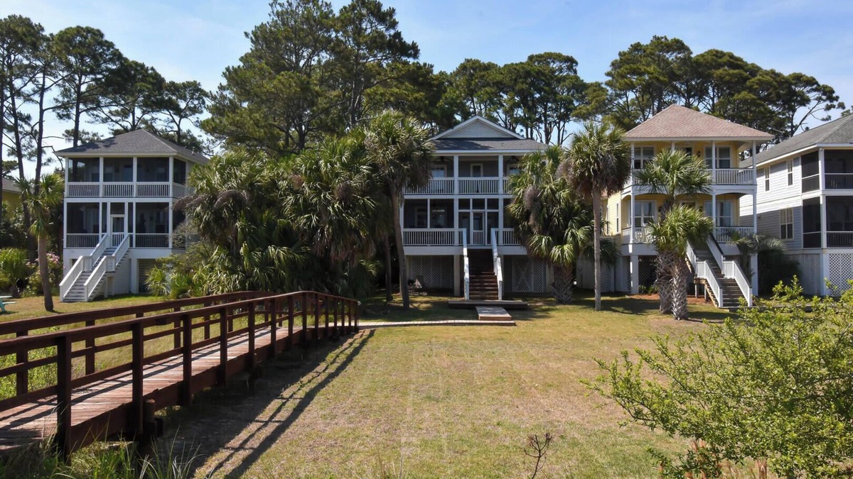 Saint Helena Island House | 79 Ocean Creek - New to VRBO! Resort Access Included!