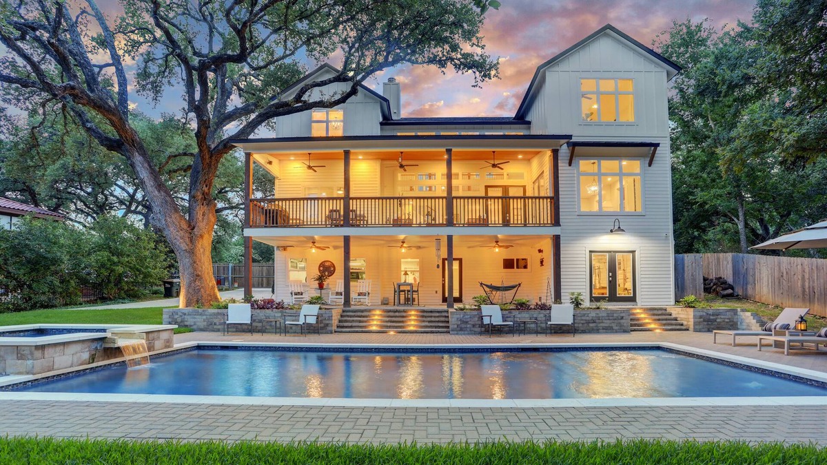 Manchaca House | 7BR Austin Retreat | Pool, Spa, Game Room & Creekside Views for Groups & Family