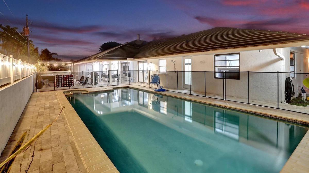 Pompano Isles Villa | 7BR w/ Heated Pool Jacuzzi, Gameroom, Theatre Dog Friendly