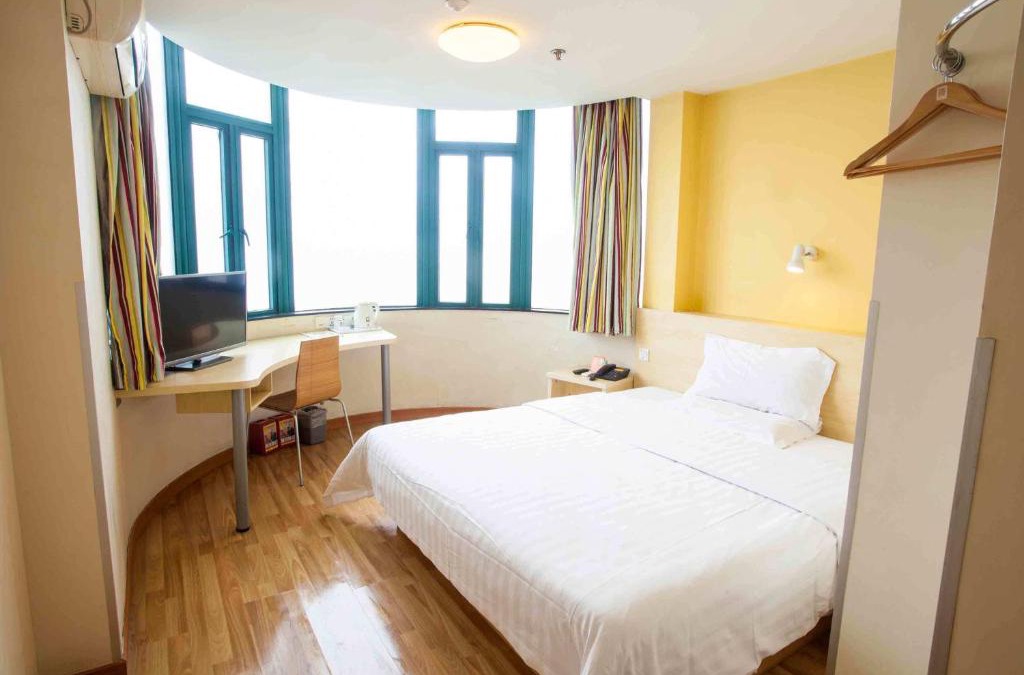 Cuiping District Hotel | 7Days Inn Yibin People's Park