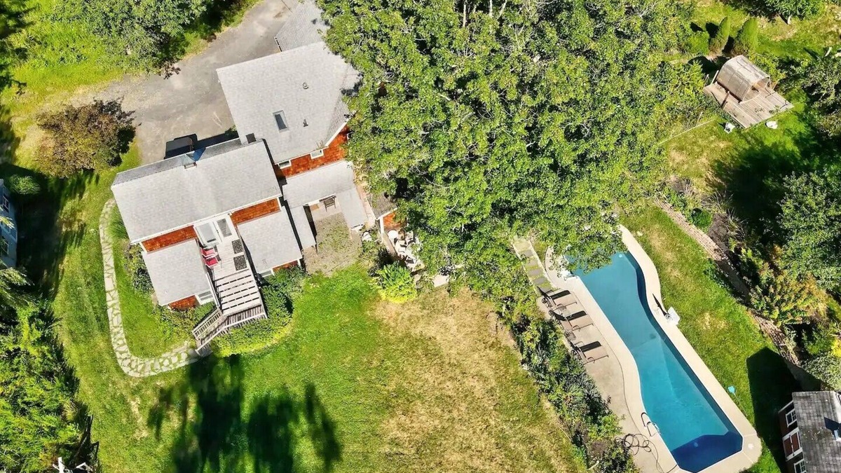 High Falls House | 8,000 acres out the backdoor! Trails, Peace and Quiet, Dark skies & Convenience!