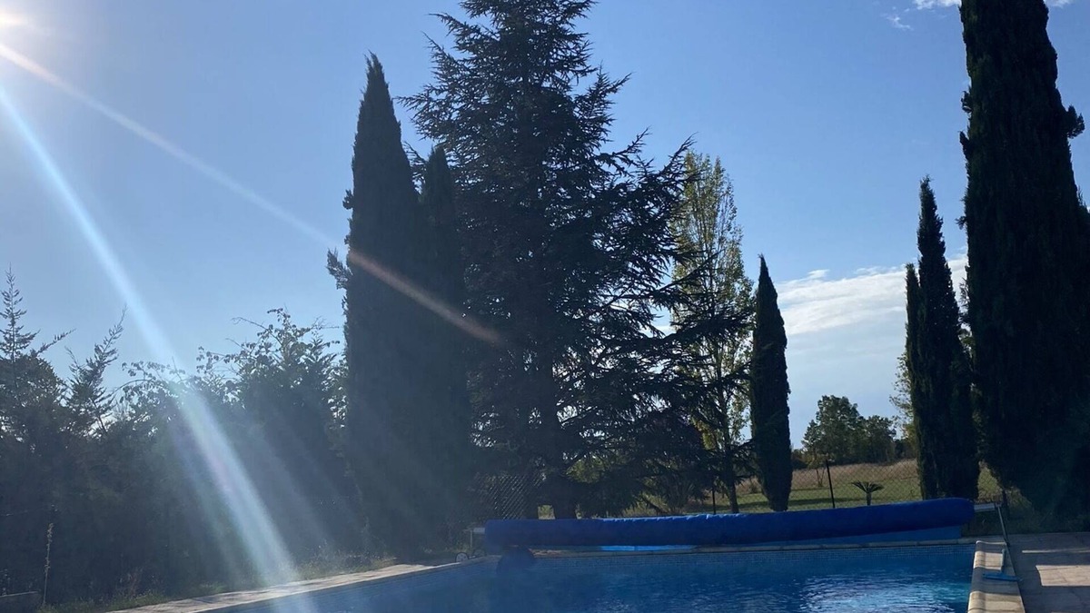 Belfort-du-Quercy House | 8-bedroom vacation home with swimming pool in charming Lot village