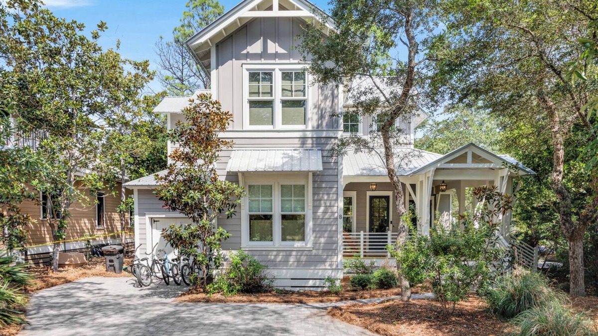 Hammocks of Seagrove House | 8 Bramble – Pool + Bikes – Summer 20% Off