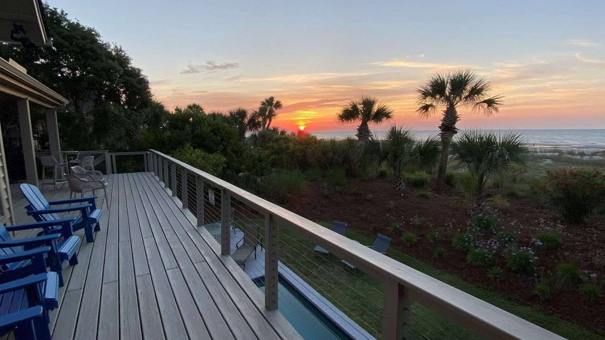 Palmetto Dunes House | 8 Dinghy - BOOK MEMORIAL WEEKEND - 4 Night Special in an Oceanfront Home!