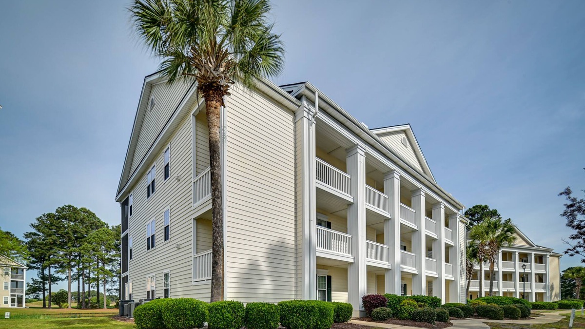 Waterford Plantation Condo | 8 Mi to Boardwalk: Myrtle Beach Condo Near Golfing