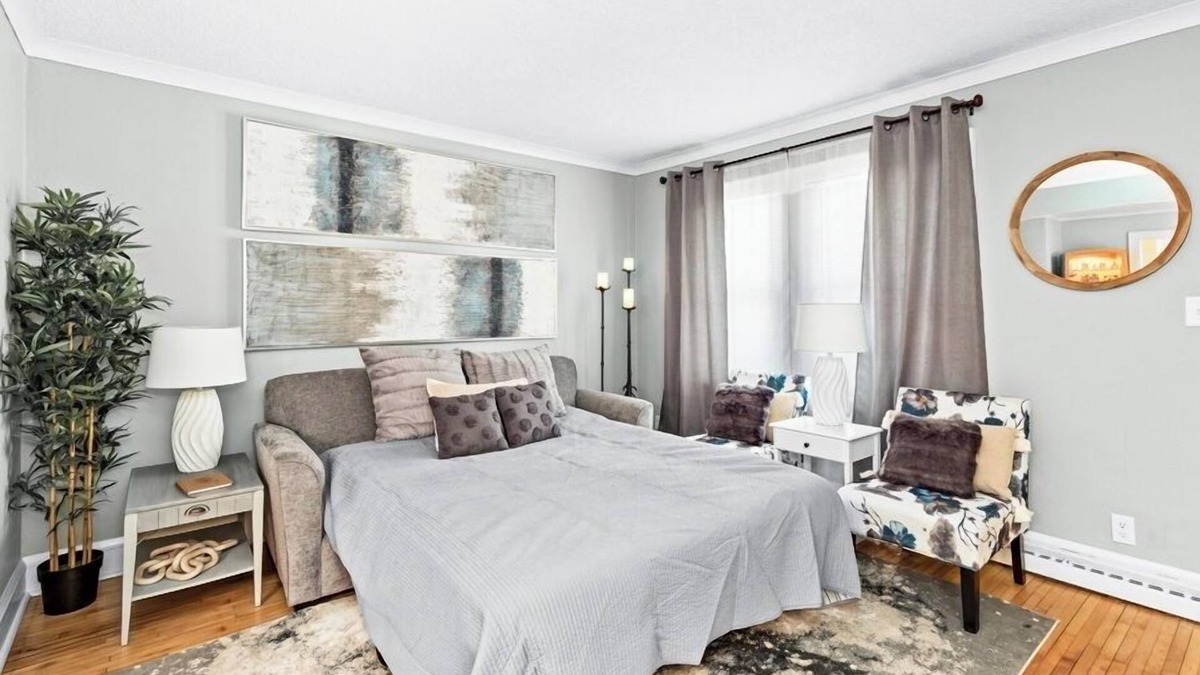 Superior House | 8 Minutes to Duluth, Craft District, Bayfront Park. Dog-Friendly!