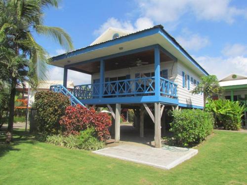 Playa Hermosa House | #8 Ocean view Beach Front Bungalow 2nd Row