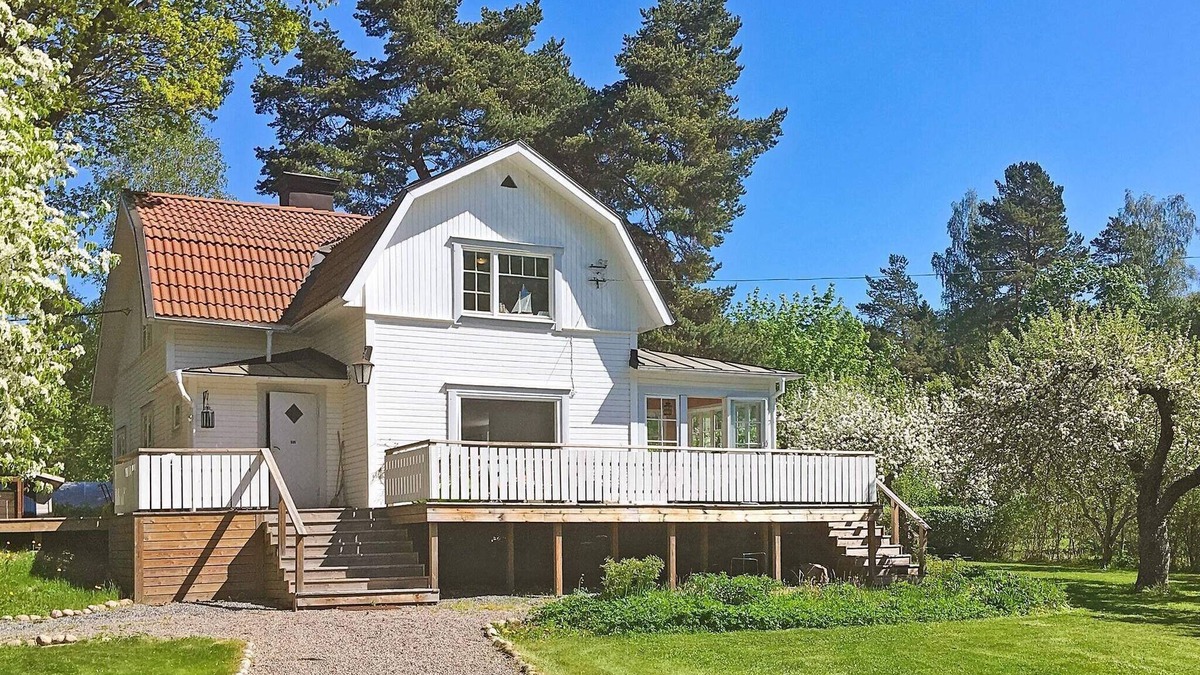 Osteraker Municipality House | 8 person holiday home in ÅKERSBERGA