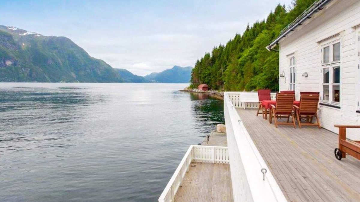 Orskog House | 8 person holiday home in Ørskog-By Traum