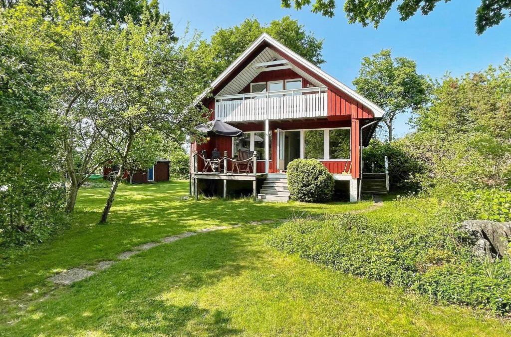 Branno House | 8 person holiday home in BRäNNö-By Traum
