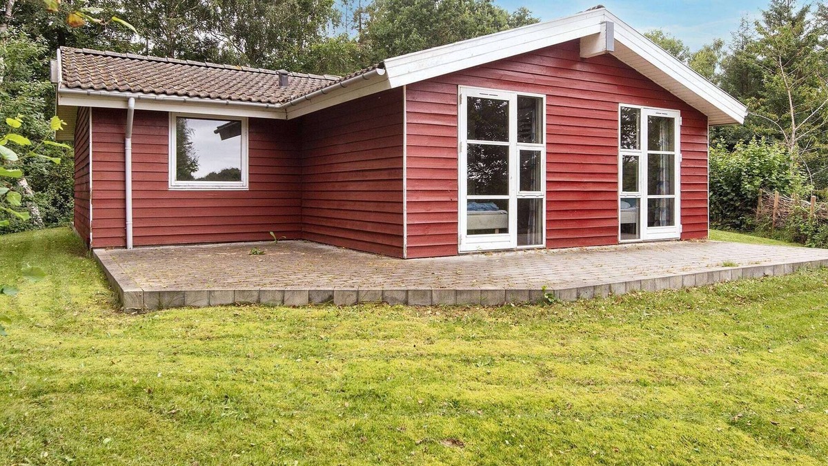 Hvidbjerg Strand House | 8 person holiday home in Børkop-By Traum