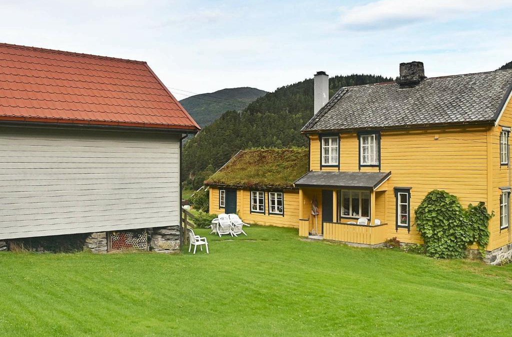 Møre og Romsdal House | 8 person holiday home in Liabygda-By Traum