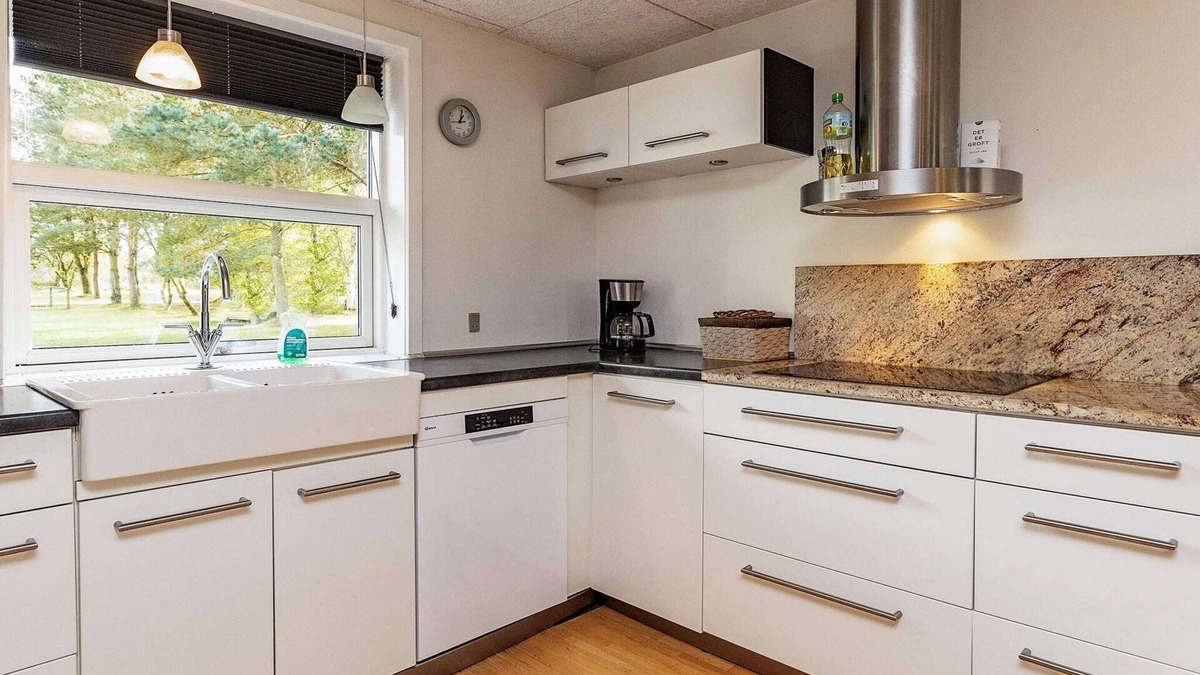 Skals House | 8 Person Holiday Home in Skals