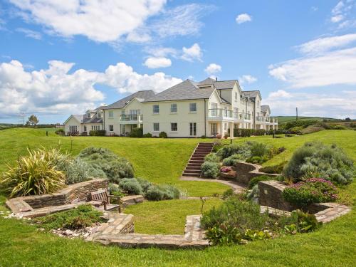 Thurlestone House | 8 Thurlestone Beach