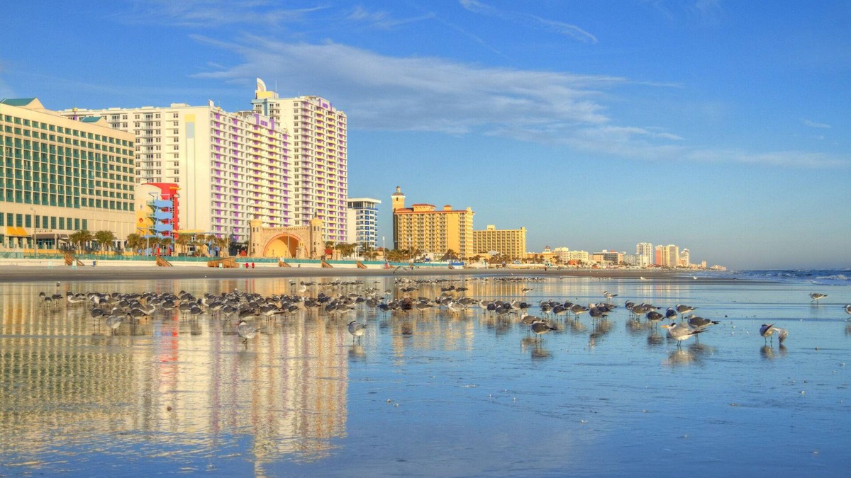 Daytona Beach Resort | 80,000-square-foot Ocean Walk Village!