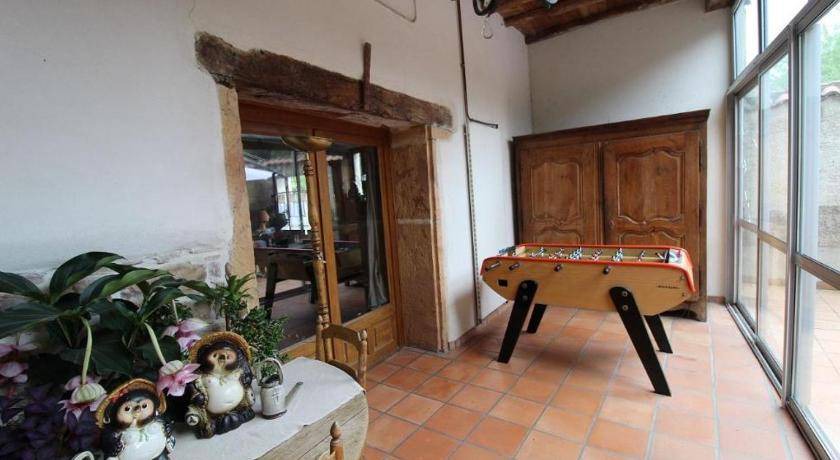 Albigny-sur-Saone Apartment | 80 m² Apartment ∙ 2 bedrooms ∙ 6 guests